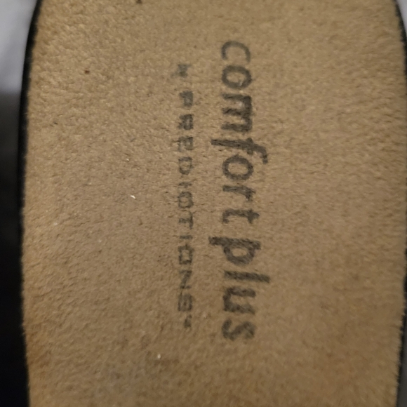 Sandals - Picture 4 of 5